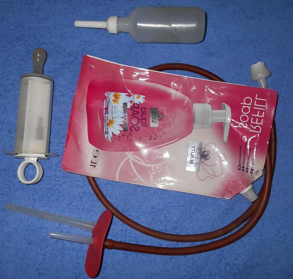 8P My toys for Madame Nessa