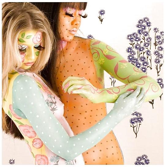 7P Body paint art ....