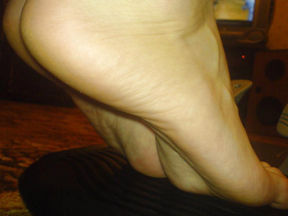 15P Feet and toes 2