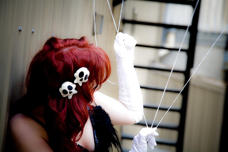 15P Chicks with white velvet gloves