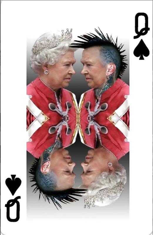 16P Her Majesty the Queen-num-001