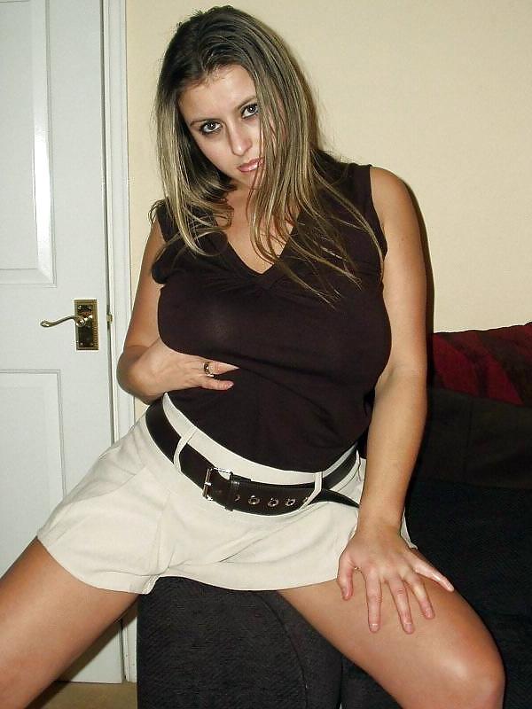 19P Ronseal, The Ultimate Chunky Milf  2