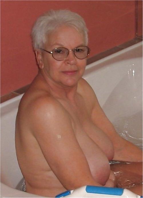 25P Hot Ladies In Glasses 24