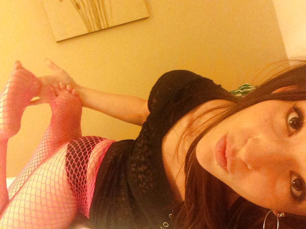 11P Dressed Female Legs :)