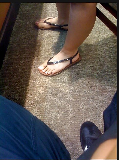 25P Candid Feet #8
