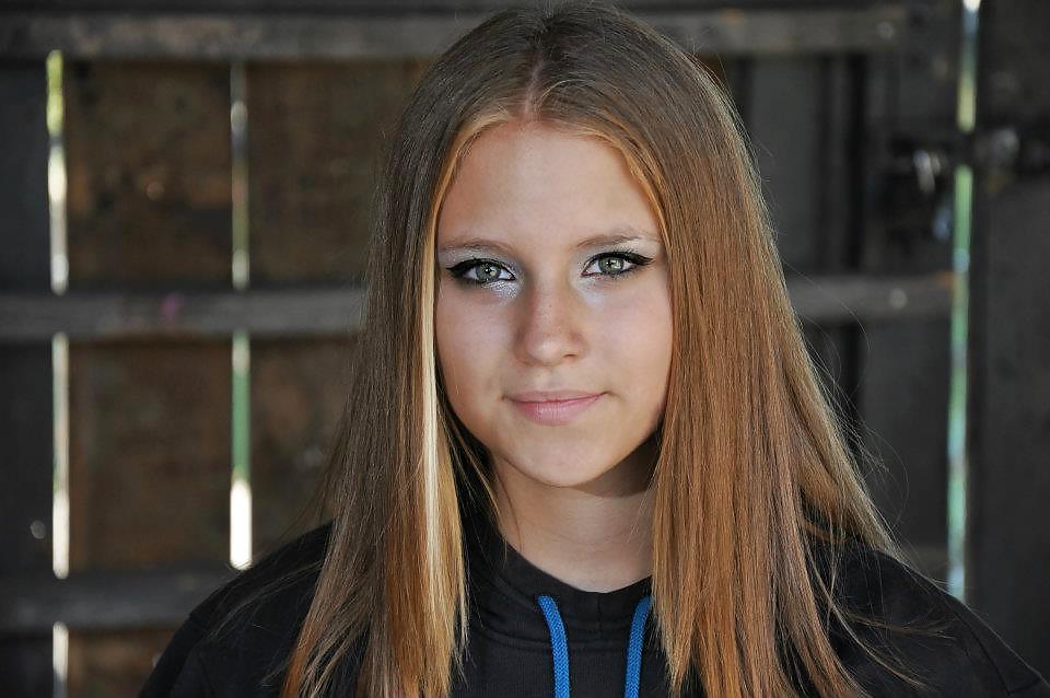 25P Cute blonde teen fucktoy