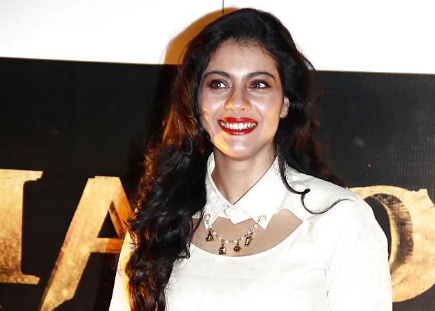 14P Hot bitch Kajol!!!
