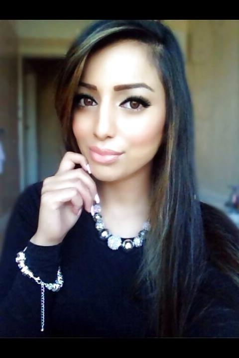 25P Uk british -Random Indian paki Bengali sluts for comments