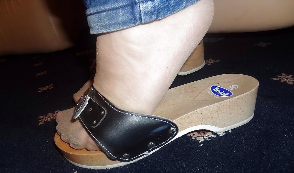 9P REQUESTED nylon feet Scholl's