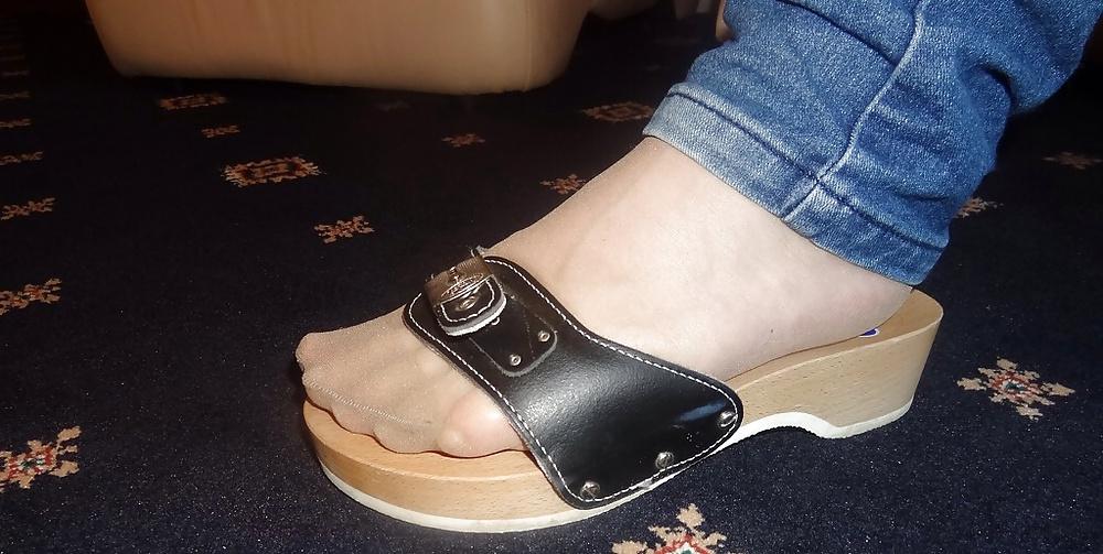9P REQUESTED nylon feet Scholl's