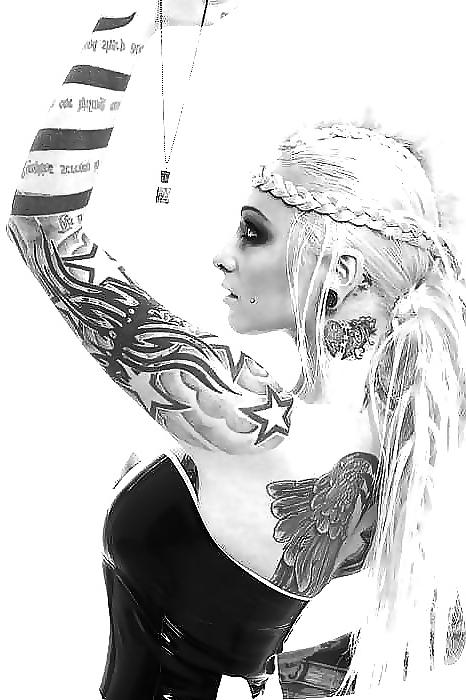 25P Artful Art Of Body Art: Ink #14