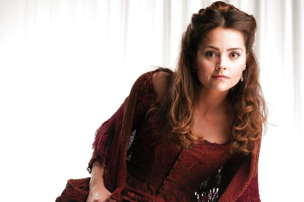 25P Jenna-Louise Coleman - The Doctors Bitch