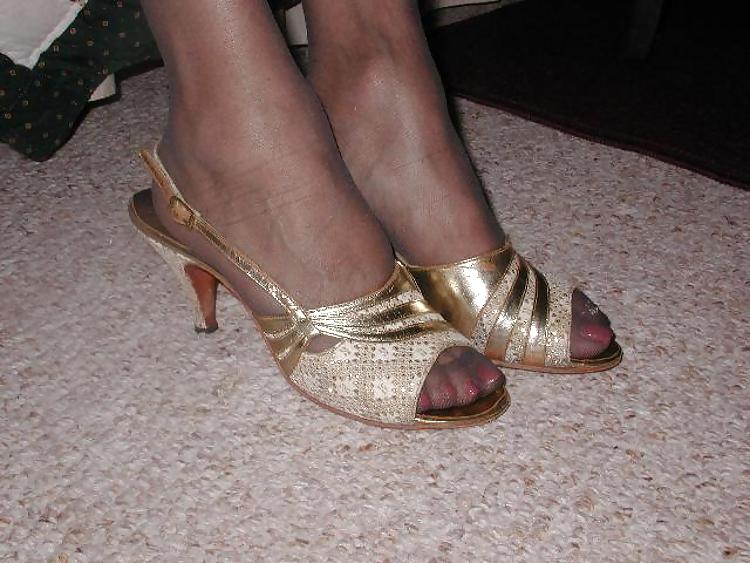 6P Mature Sexy Feet