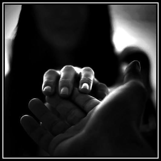 25P Couple B&W Art 04