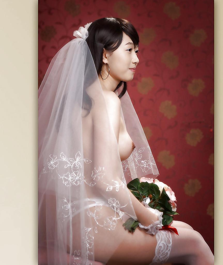 25P Korean Bride Photoshoot