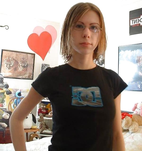 22P Hot Nerdy Slut With Glasses