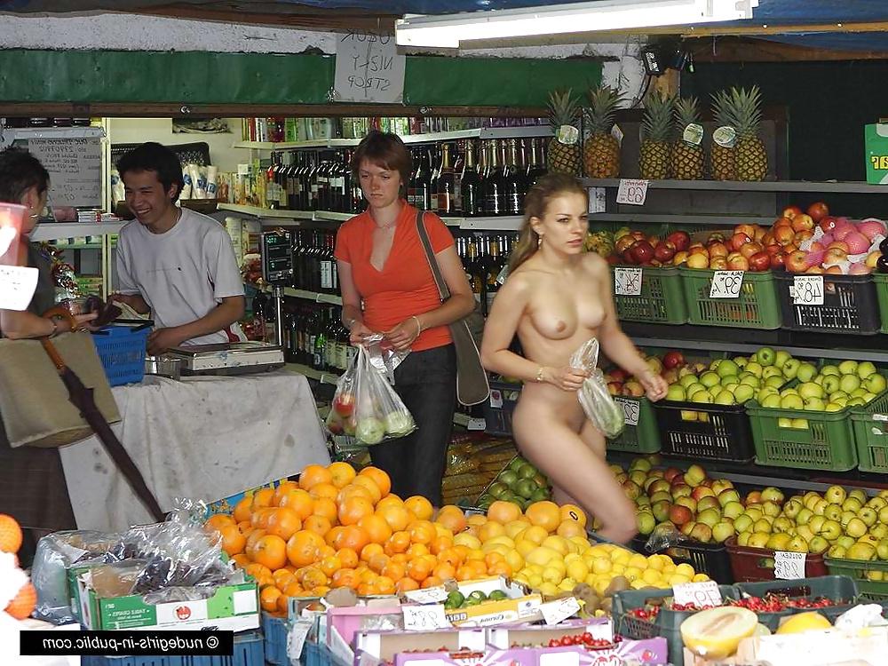 25P Nude in public 6