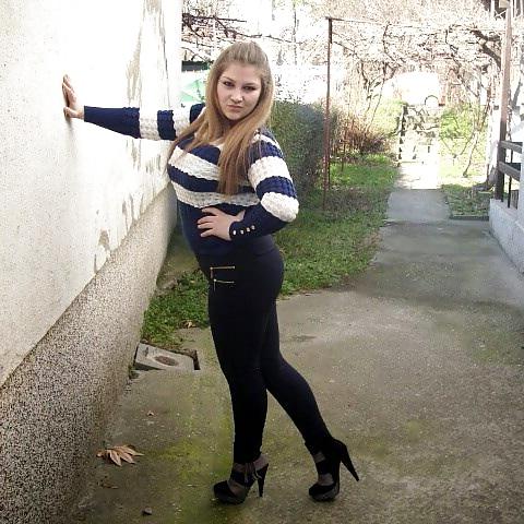 25P Ivona a Macedonian fuckmeat i like to jizz on her tits