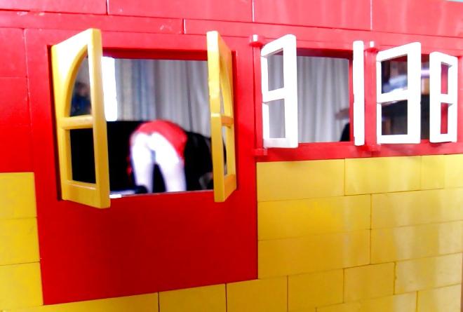 23P Toy play 2