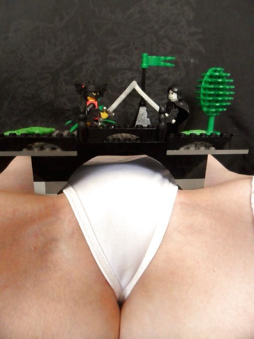 23P Toy play 2