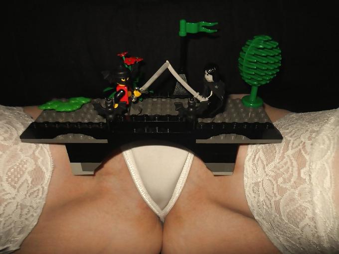 23P Toy play 2