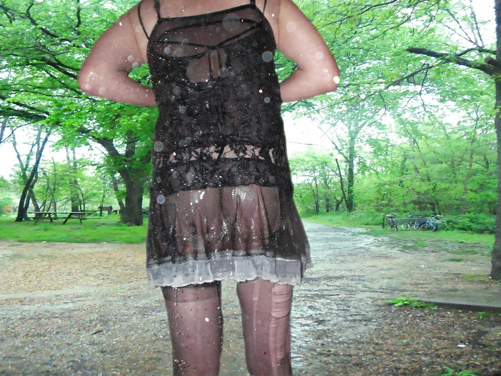 25P Tranny in public