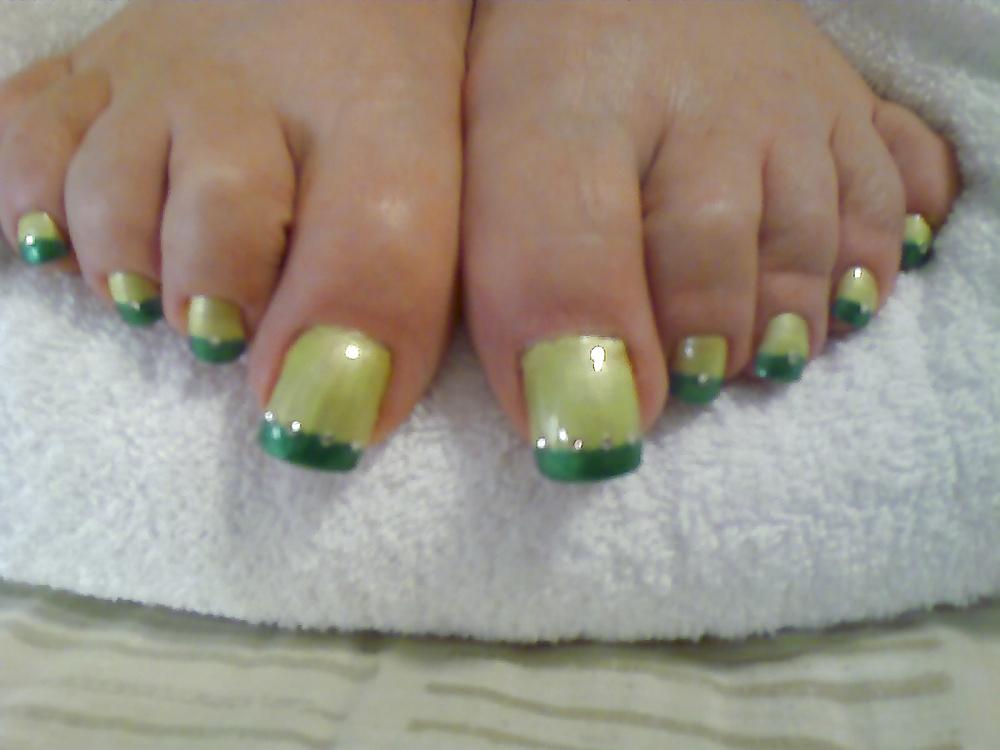 25P Sexy Feet & Toes