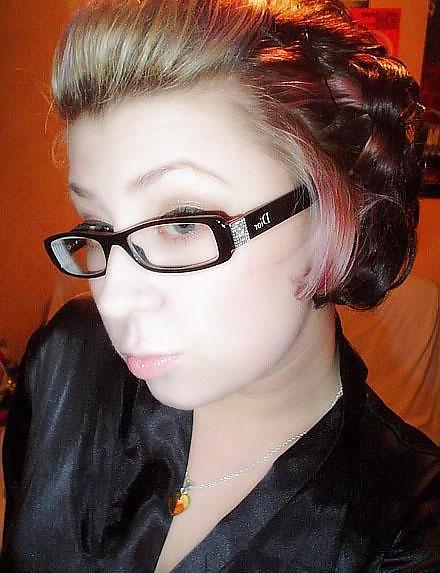 22P Chubby Cutie with Glasses (NN)