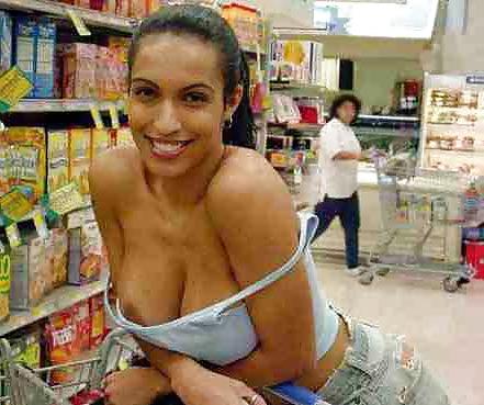 25P Nude in Public 5