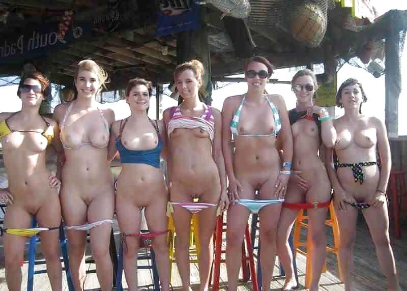 25P Nude in Public 5