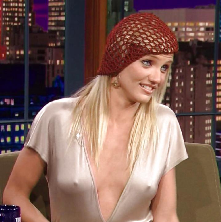 10P Female celebs - Boobs