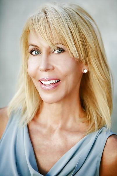 25P Erica-Mature Goddess