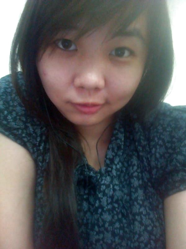25P Cute Asians
