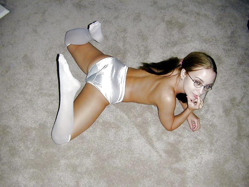 25P Stockings, High Heels And Feet