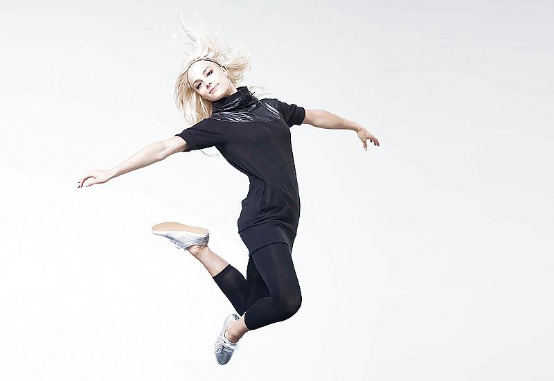 25P Kiira Korpi - hot figure skater