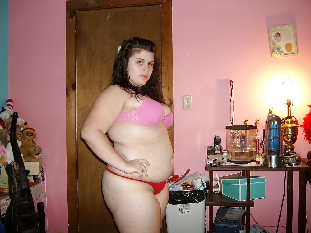 21P Young chubby slut kelly exposed 