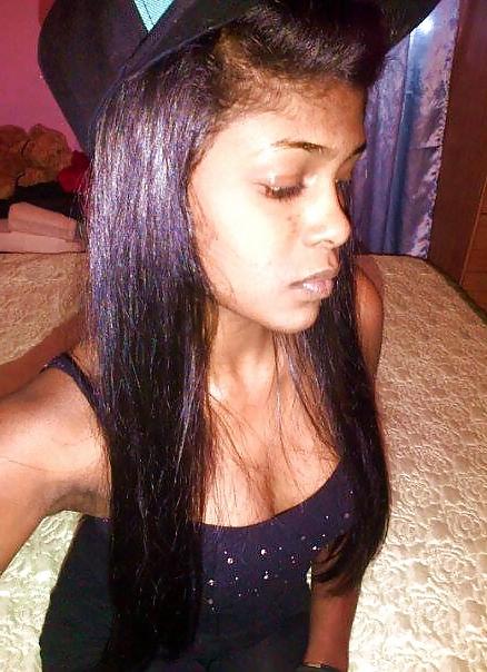 25P Malaysian Indian Girl Bitch 1234