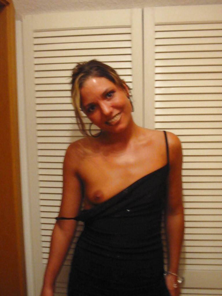 25P REAL GIRLS FROM AROUND THE WORLD - DIANA