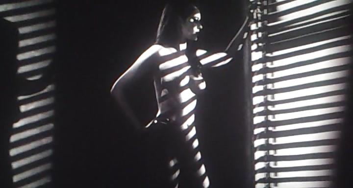 15P Eva Green Topless (A Dame to Kill For)