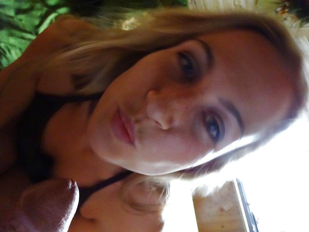 25P MY GF HOBBY TIME TO PLAY WITH MY HARD COCK:)