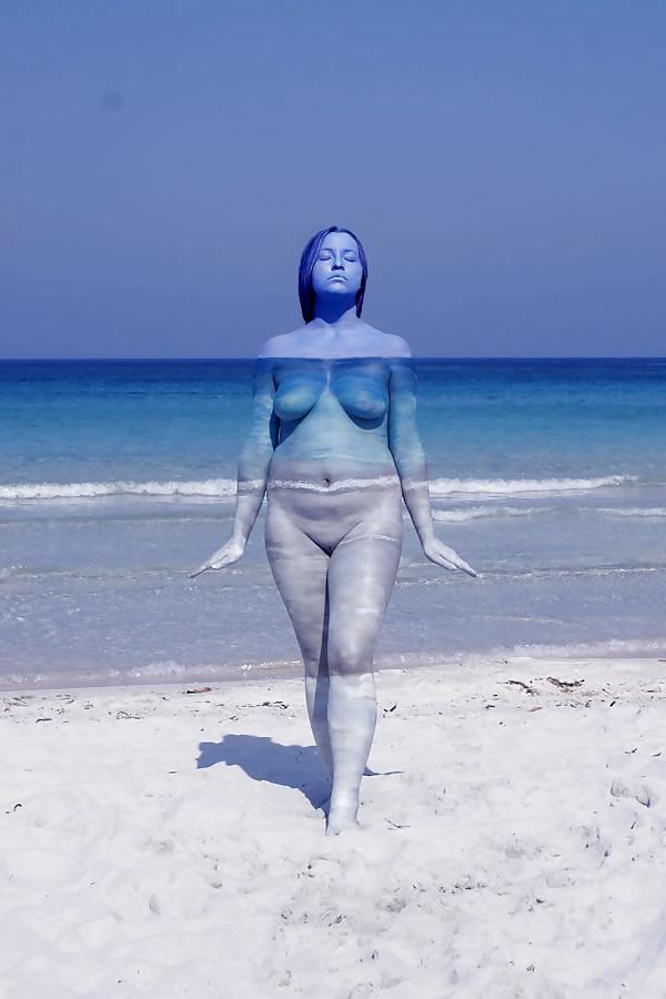 24P Body painting art....
