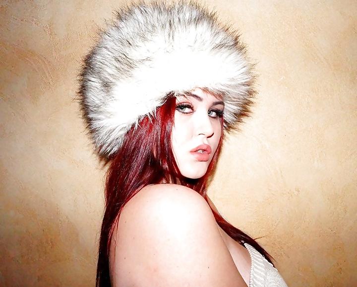 13P Plus size slut    love this bitch