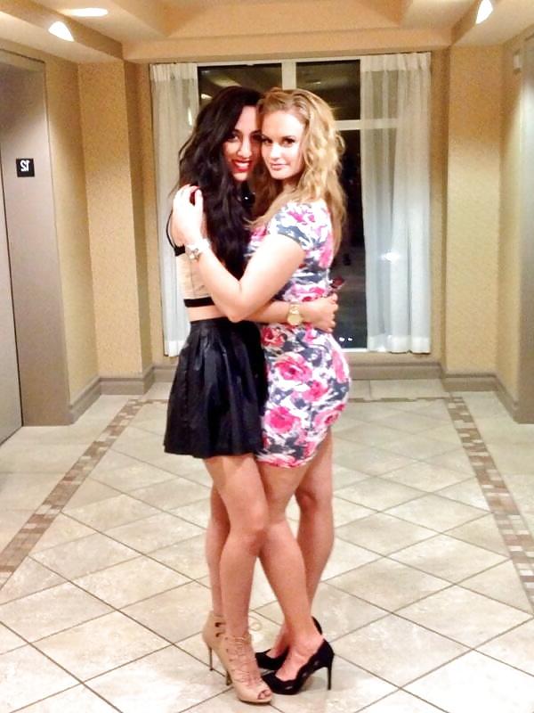 25P Sexy Feet Celebs and Amateurs