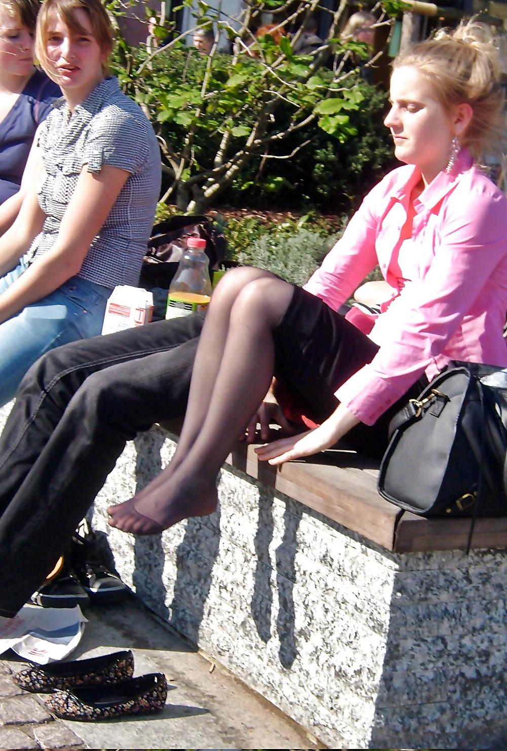25P Sexy Feet Celebs and Amateurs