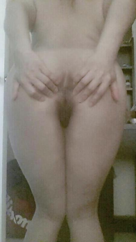 25P Thai girl anal play