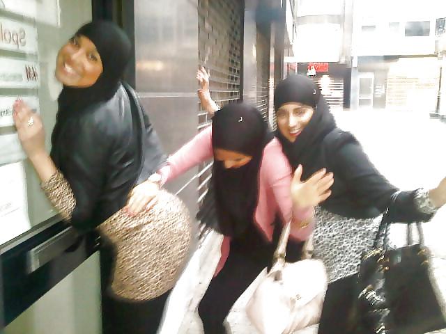25P Beautiful girls who needs a real BBC