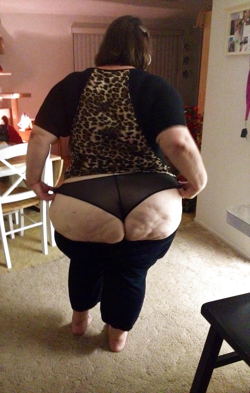 11P Juicy ass baby!