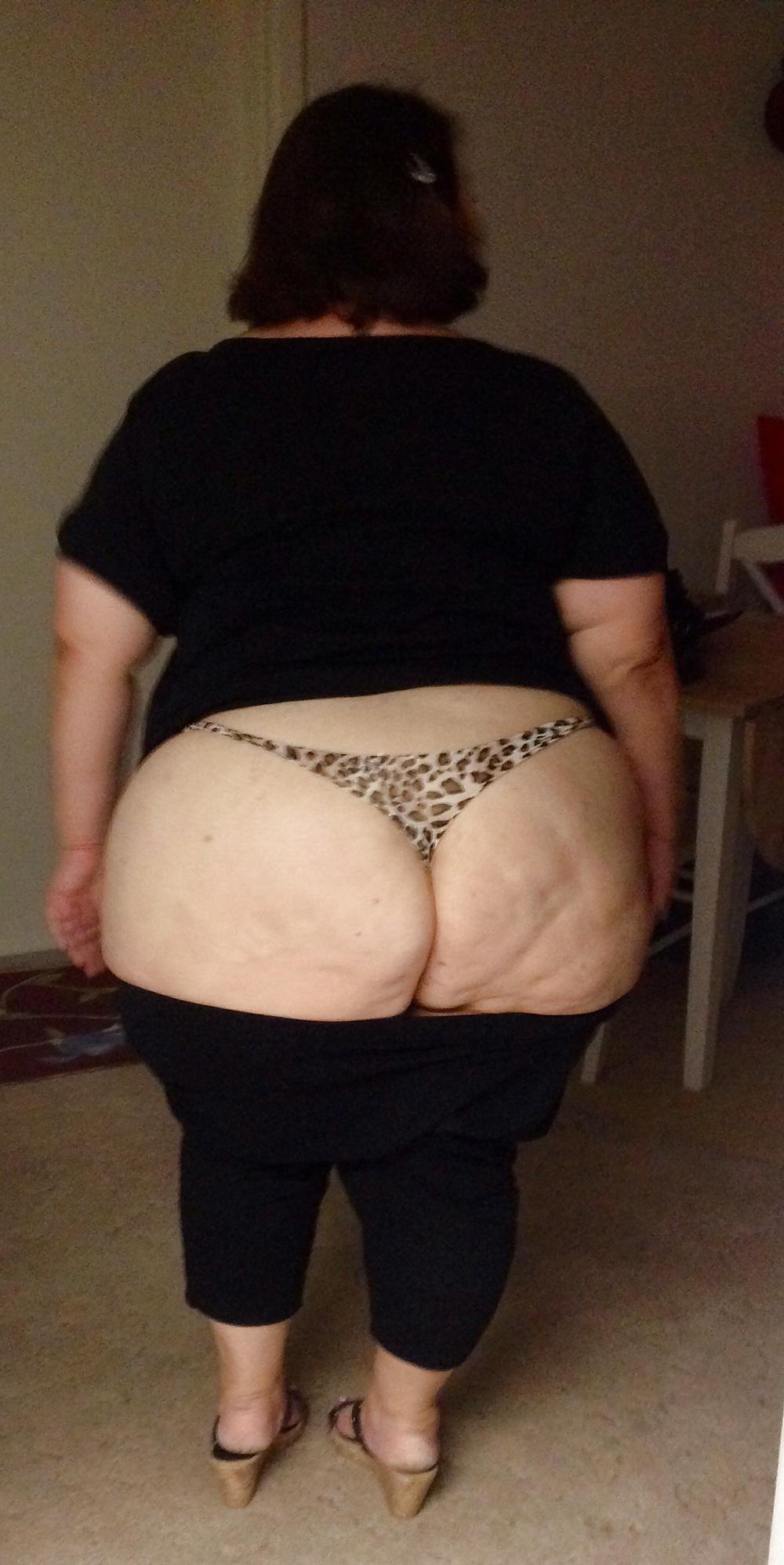 11P Juicy ass baby!
