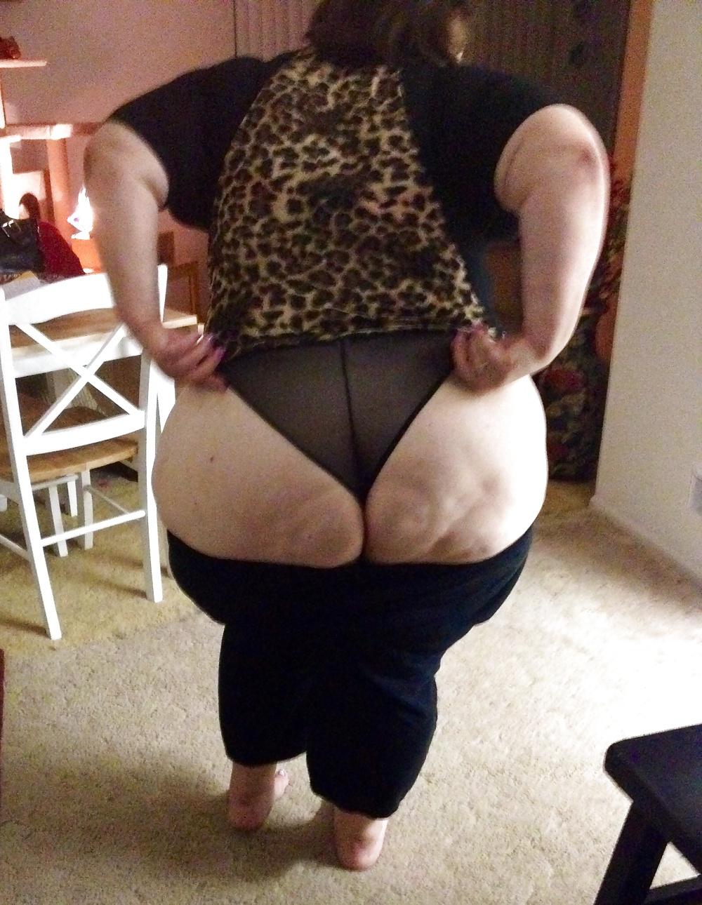 11P Juicy ass baby!