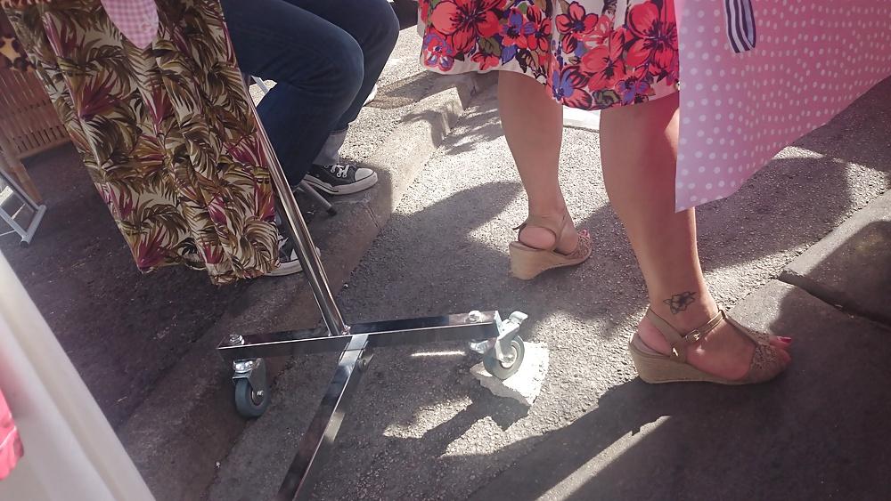 22P Candid heels feet and legs 1
